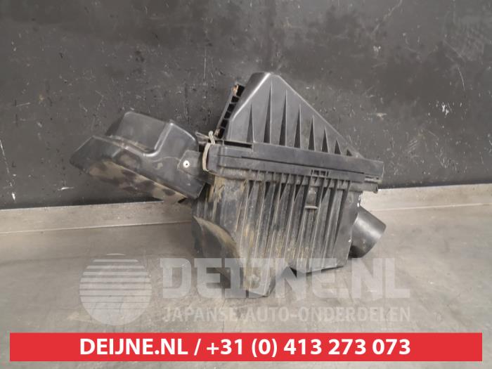 Begagnade Luftfilterhus Nissan Almera (N16) 1.5 16V Pris € 25,00 Marginaltabell erbjuds av V.Deijne Jap.Auto-onderdelen BV