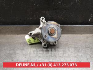 Used Water pump Kia Sportage (SL) 1.6 GDI 16V 4x2 Price on request offered by V.Deijne Jap.Auto-onderdelen BV