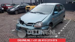 Used Frontscreen Nissan Almera Tino (V10M) 1.8 16V Price € 50,00 Margin scheme offered by V.Deijne Jap.Auto-onderdelen BV