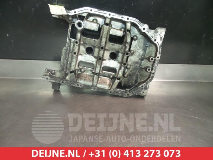 Usagé Couvercle carter Kia Sorento I (JC) 2.5 CRDi 16V Prix € 50,00 Règlement à la marge proposé par V.Deijne Jap.Auto-onderdelen BV