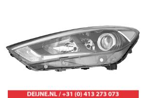 Nowe Reflektor lewy Hyundai Tucson Cena € 366,53 Z VAT oferowane przez V.Deijne Jap.Auto-onderdelen BV