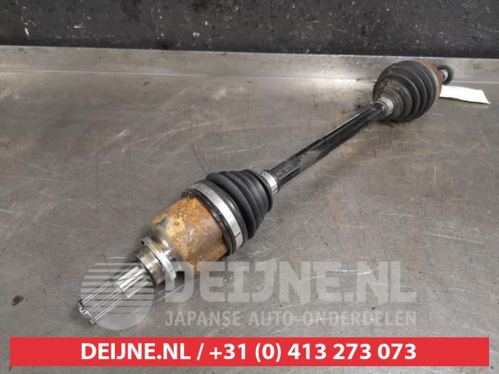 Front drive shaft, left from a Nissan Micra (K14) 1.0 IG-T 100 2020
