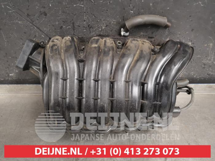 Używane Kolektor dolotowy Toyota Avensis Wagon (T25/B1E) 2.0 16V VVT-i D4 Cena na żądanie oferowane przez V.Deijne Jap.Auto-onderdelen BV