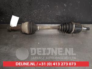 Used Front drive shaft, left Toyota Avensis Wagon (T25/B1E) 2.0 16V VVT-i D4 Price € 60,00 Margin scheme offered by V.Deijne Jap.Auto-onderdelen BV