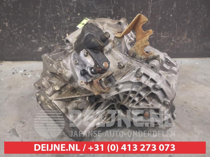 Gearbox from a Daewoo Captiva (C100) 2.0 CDTI 16V 150 4x2 2009