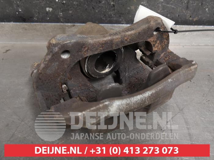 Front brake calliper, left from a Daewoo Aveo 1.3 D 16V 2012