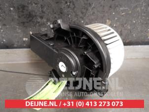 Usados Motor de ventilador de calefactor Toyota Hilux VI 2.4 D4D-F 16V 4x4 Precio de solicitud ofrecido por V.Deijne Jap.Auto-onderdelen BV