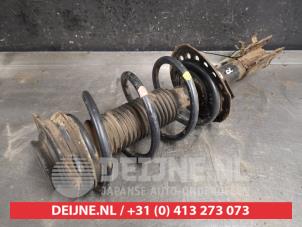 Used Front shock absorber rod, right Nissan X-Trail (T31) 2.0 XE,SE,LE dCi 16V 4x4 Price on request offered by V.Deijne Jap.Auto-onderdelen BV