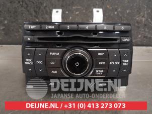 Used Radio Hyundai Genesis Coupé (BK) 2.0 Turbo 16V Price on request offered by V.Deijne Jap.Auto-onderdelen BV