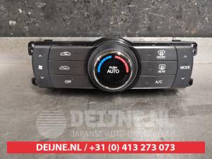 Used Heater control panel Hyundai Genesis Coupé (BK) 2.0 Turbo 16V Price on request offered by V.Deijne Jap.Auto-onderdelen BV
