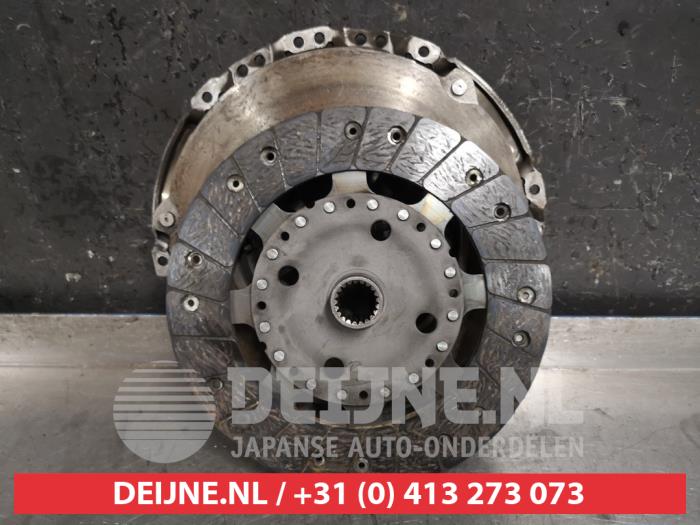 Clutch kit Nissan Juke 1.0 DIGT 117 12V 301010007R TL4164