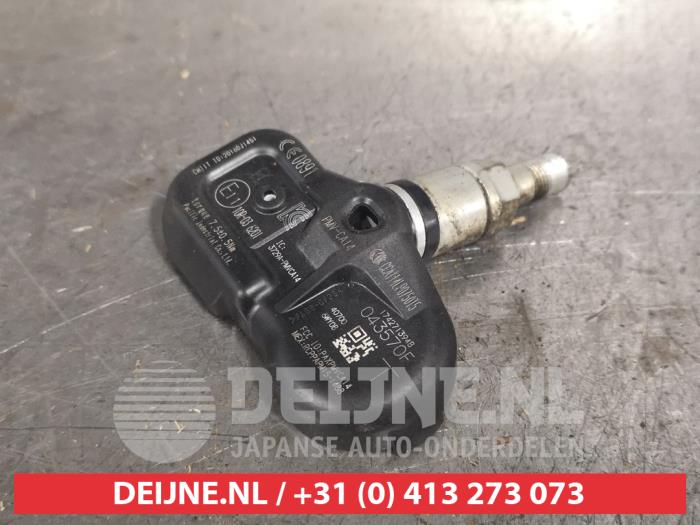 Begagnade Däcktryckssensor Nissan 370 Z (Z34A) 3.7 V6 24V Pris € 25,00 Marginaltabell erbjuds av V.Deijne Jap.Auto-onderdelen BV