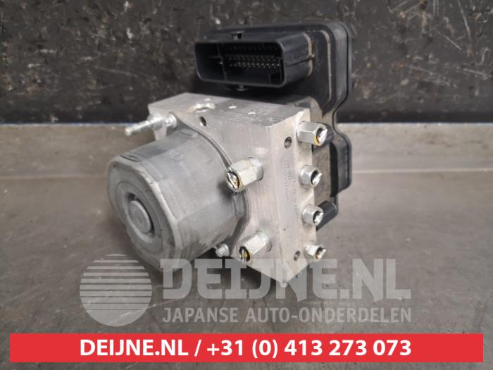 Begagnade ABS-pump Nissan Micra (K14) 0.9 IG-T 12V Pris € 125,00 Marginaltabell erbjuds av V.Deijne Jap.Auto-onderdelen BV