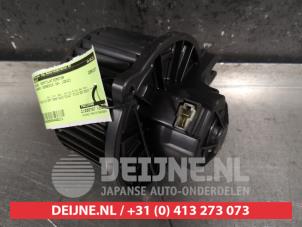 Used Heating and ventilation fan motor Hyundai Genesis Coupé (BK) 2.0 Turbo 16V Price on request offered by V.Deijne Jap.Auto-onderdelen BV