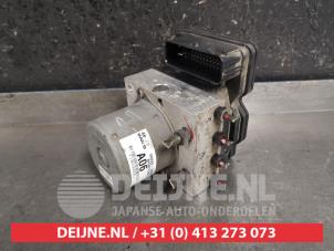 Used ABS pump Hyundai Genesis Coupé (BK) 2.0 Turbo 16V Price on request offered by V.Deijne Jap.Auto-onderdelen BV