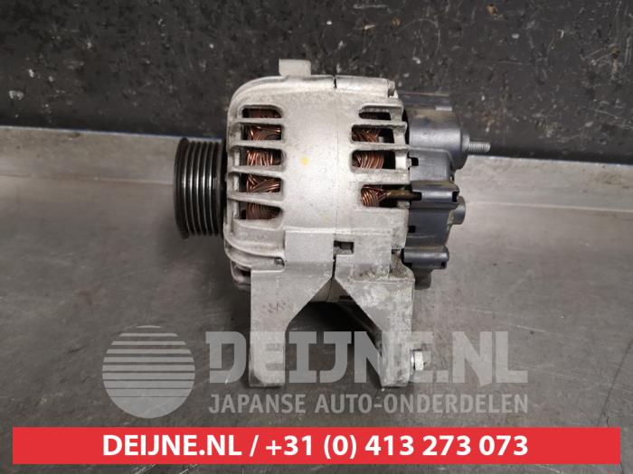 Used Dynamo Hyundai Genesis Coupé (BK) 2.0 Turbo 16V Price € 100,00 Margin scheme offered by V.Deijne Jap.Auto-onderdelen BV
