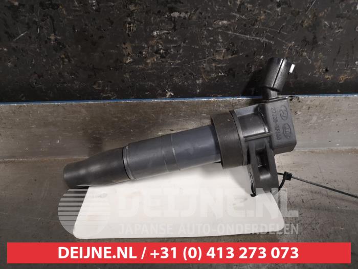 Ignition coil from a Hyundai Genesis Coupé (BK) 2.0 Turbo 16V 2012