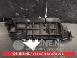 Used Rear bumper bracket, left Nissan Pixo (D31S) 1.0 12V Price on request offered by V.Deijne Jap.Auto-onderdelen BV