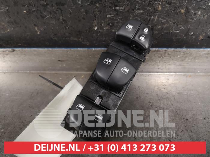 Usados Interruptor combinado de ventanillas Nissan Micra (K14) 1.0 IG-T 100 Precio € 50,00 Norma de margen ofrecido por V.Deijne Jap.Auto-onderdelen BV