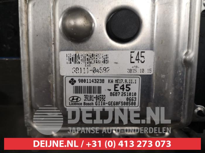 Cerradura de contacto y llave de un Hyundai i10 (B5) 1.0 12V 2015