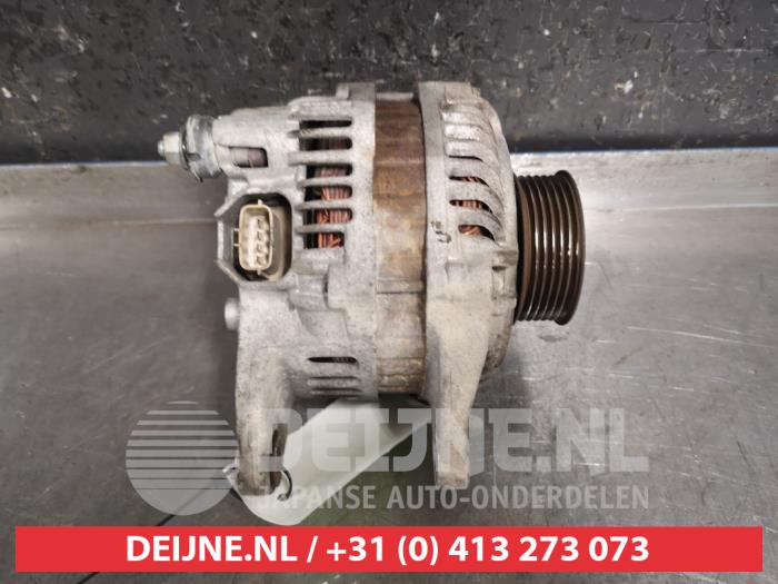 Begagnade Dynamo Mitsubishi Lancer Wagon (CS/CT) 2.0 16V Pris € 35,00 Marginaltabell erbjuds av V.Deijne Jap.Auto-onderdelen BV