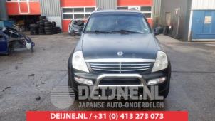 Used Grille Ssang Yong Rexton 2.7 Xdi RX/RJ 270 16V Price on request offered by V.Deijne Jap.Auto-onderdelen BV