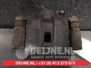 Used Rear brake calliper, left Kia Sorento I (JC) 2.5 CRDi 16V Price € 35,00 Margin scheme offered by V.Deijne Jap.Auto-onderdelen BV
