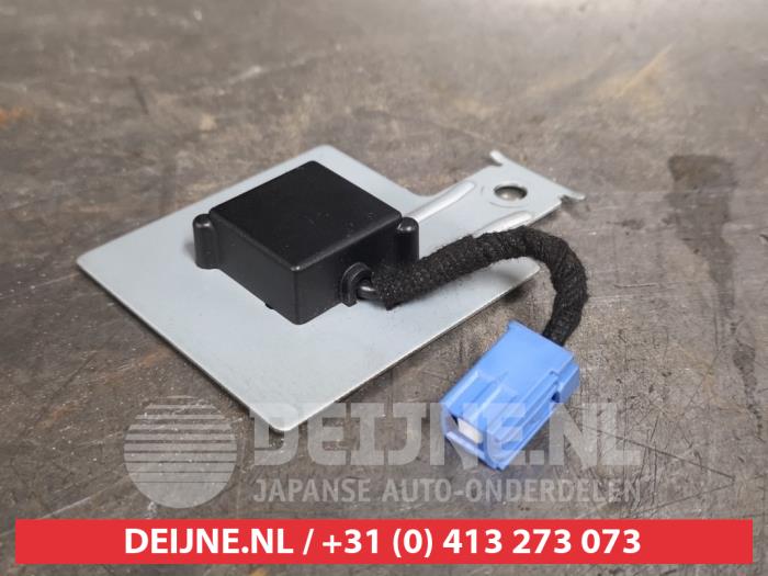 Używane Antena GPS Mazda 6 SportBreak (GJ/GH/GL) 2.2 SkyActiv-D 150 16V Cena € 50,00 Procedura marży oferowane przez V.Deijne Jap.Auto-onderdelen BV