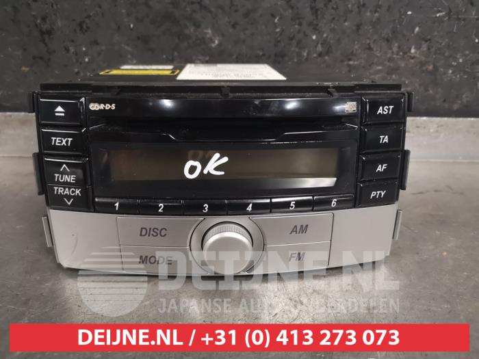 Radio z Daihatsu Terios (J2) 1.5 16V DVVT 4x2 Euro 4 2008