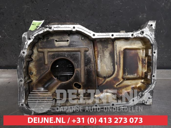 Used Sump Hyundai Santa Fe I 2.4 16V 4x4 Price € 35,00 Margin scheme offered by V.Deijne Jap.Auto-onderdelen BV