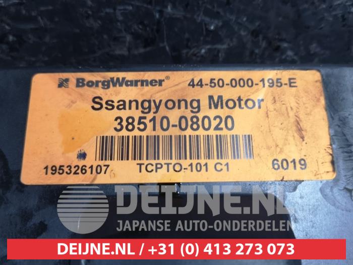 Transfer module 4x4 from a SsangYong Rexton W 2.2 RX 220 E-XDI 16V 4WD 2017