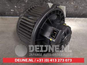 Used Heating and ventilation fan motor Ssang Yong Rexton W 2.2 RX 220 E-XDI 16V 4WD Price on request offered by V.Deijne Jap.Auto-onderdelen BV