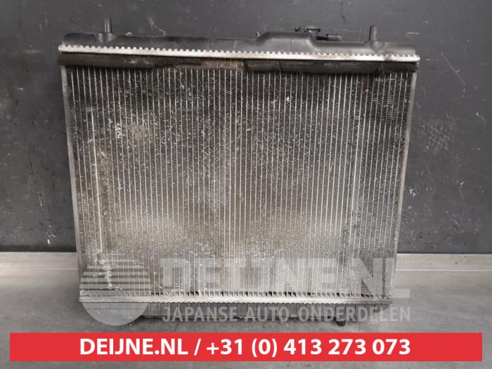 Gebrauchte Kühler Daihatsu Terios (J1) 1.3 16V 4x4 Preis € 25,00 Margenregelung angeboten von V.Deijne Jap.Auto-onderdelen BV
