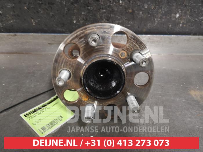 Rear wheel bearing Toyota Yaris IV 1.5 12V Hybrid 89544F4010