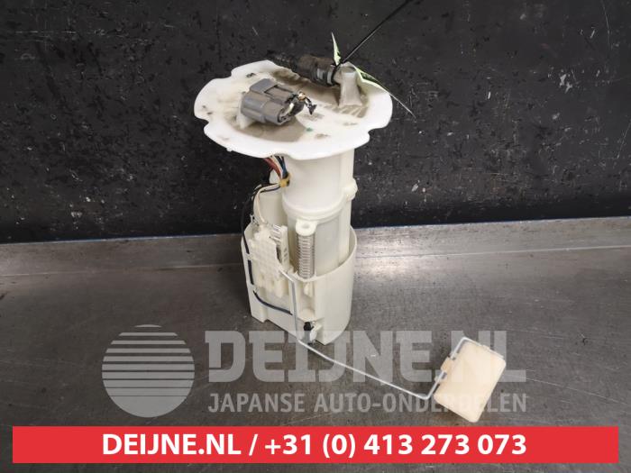 Usagé Pompe à carburant Infiniti FX (S51) 35 3.5i 24V AWD Prix € 75,00 Règlement à la marge proposé par V.Deijne Jap.Auto-onderdelen BV
