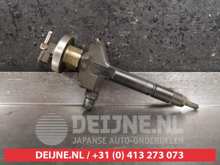 Usagé Injecteurs Mazda 6 Sportbreak (GY19/89) 2.0 CiDT 16V Prix € 35,00 Règlement à la marge proposé par V.Deijne Jap.Auto-onderdelen BV