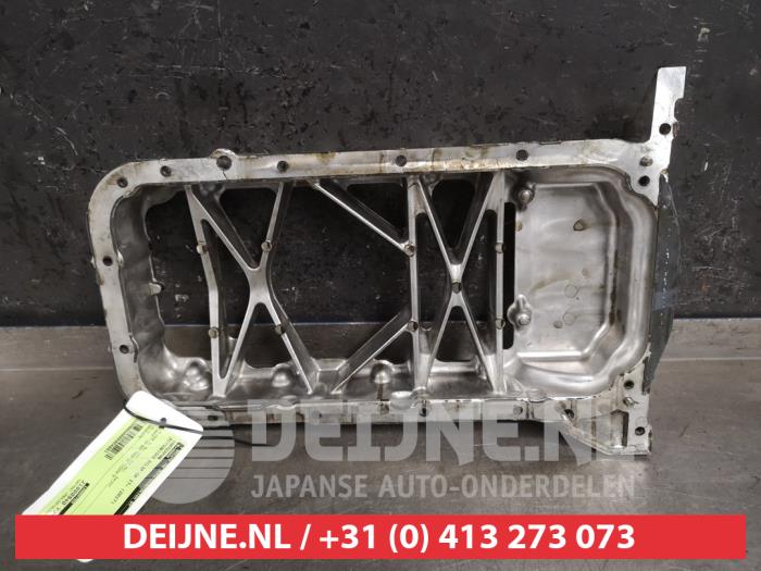 Used Sump Mitsubishi Eclipse Cross (GK/GL) 1.5 Turbo 16V 2WD Price € 35,00 Margin scheme offered by V.Deijne Jap.Auto-onderdelen BV