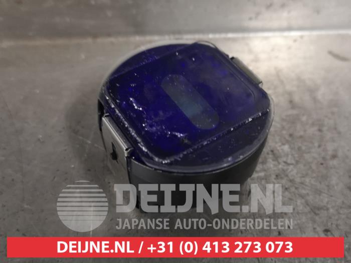 Begagnade Regnsensor Mitsubishi Space Star (A0) 1.0 12V Pris € 25,00 Marginaltabell erbjuds av V.Deijne Jap.Auto-onderdelen BV