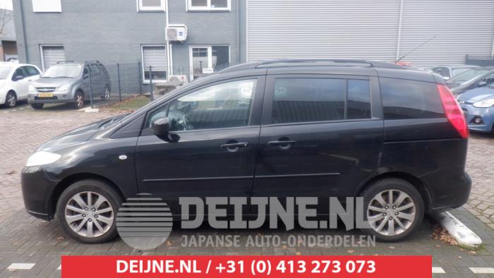 Usados Ventanilla triangular izquierda detrás Mazda 5 (CR19) 1.8i 16V Precio € 35,00 Norma de margen ofrecido por V.Deijne Jap.Auto-onderdelen BV