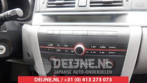 Gebrauchte Radio Mazda 3 Sport (BK14) 1.3i 16V Preis € 35,00 Margenregelung angeboten von V.Deijne Jap.Auto-onderdelen BV