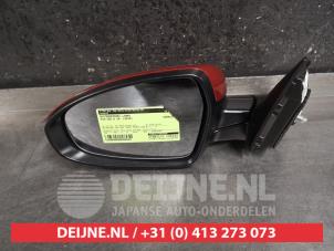 Used Wing mirror, left Kia Ceed (CDB5/CDBB) 1.0i T-GDi 12V Price € 150,00 Margin scheme offered by V.Deijne Jap.Auto-onderdelen BV