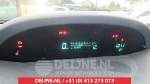 Używane Licznik kilometrów KM Toyota Yaris II (P9) 1.0 12V VVT-i Cena € 50,00 Procedura marży oferowane przez V.Deijne Jap.Auto-onderdelen BV