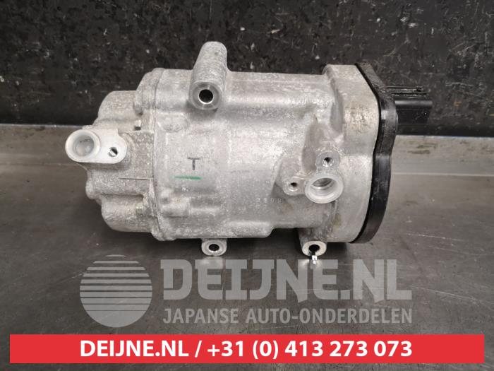 Usagé Pompe clim Toyota RAV4 (A5) 2.5 Hybrid 16V Prix € 250,00 Règlement à la marge proposé par V.Deijne Jap.Auto-onderdelen BV