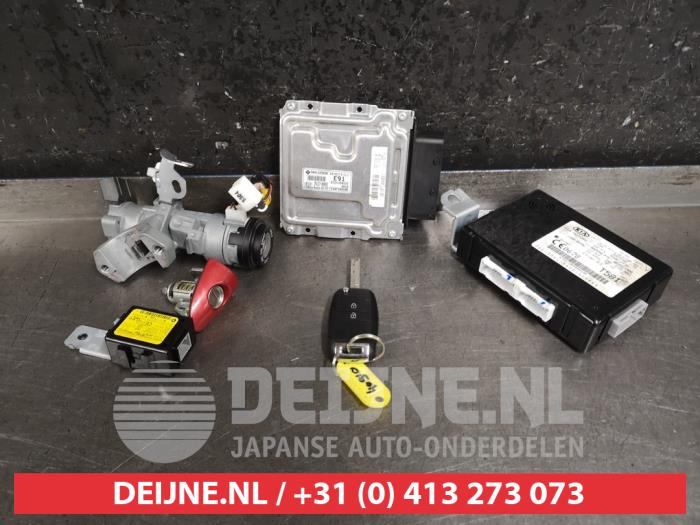 Used Engine management computer Kia Picanto (TA) 1.0 12V Price € 150,00 Margin scheme offered by V.Deijne Jap.Auto-onderdelen BV