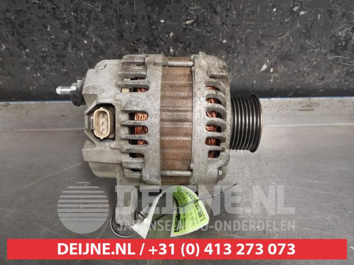 Begagnade Dynamo Nissan Qashqai (J10) 1.6 16V Pris € 25,00 Marginaltabell erbjuds av V.Deijne Jap.Auto-onderdelen BV