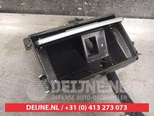 Used Draadloze oplader Hyundai Kona (OS) 64 kWh Price on request offered by V.Deijne Jap.Auto-onderdelen BV