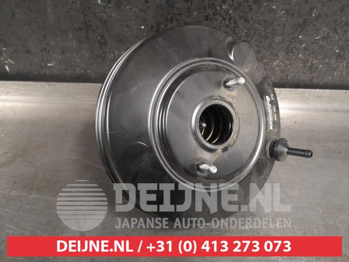 Usados Servofreno Toyota Yaris III (P13) 1.0 12V VVT-i Precio € 40,00 Norma de margen ofrecido por V.Deijne Jap.Auto-onderdelen BV