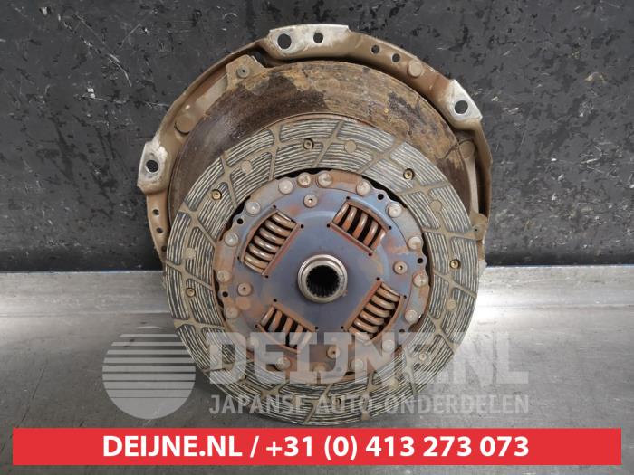 Usagé Kit embrayage (complet) Honda HR-V (GH) 1.6 16V 4x4 Prix € 25,00 Règlement à la marge proposé par V.Deijne Jap.Auto-onderdelen BV