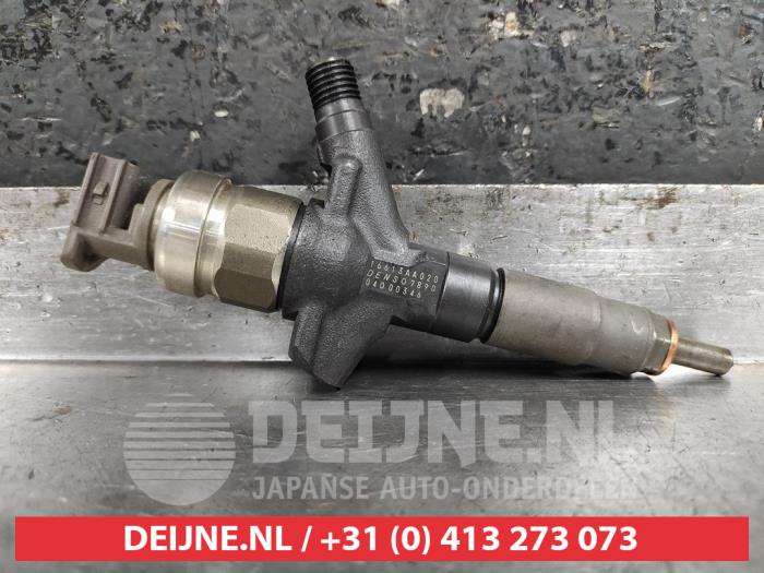 Usagé Injecteurs Subaru Forester (SH) 2.0D Prix € 50,00 Règlement à la marge proposé par V.Deijne Jap.Auto-onderdelen BV