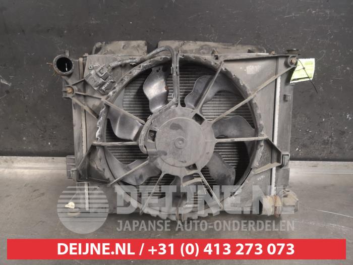Usagé Radiateur Hyundai iX20 (JC) 1.4 CRDi 16V Prix € 75,00 Règlement à la marge proposé par V.Deijne Jap.Auto-onderdelen BV